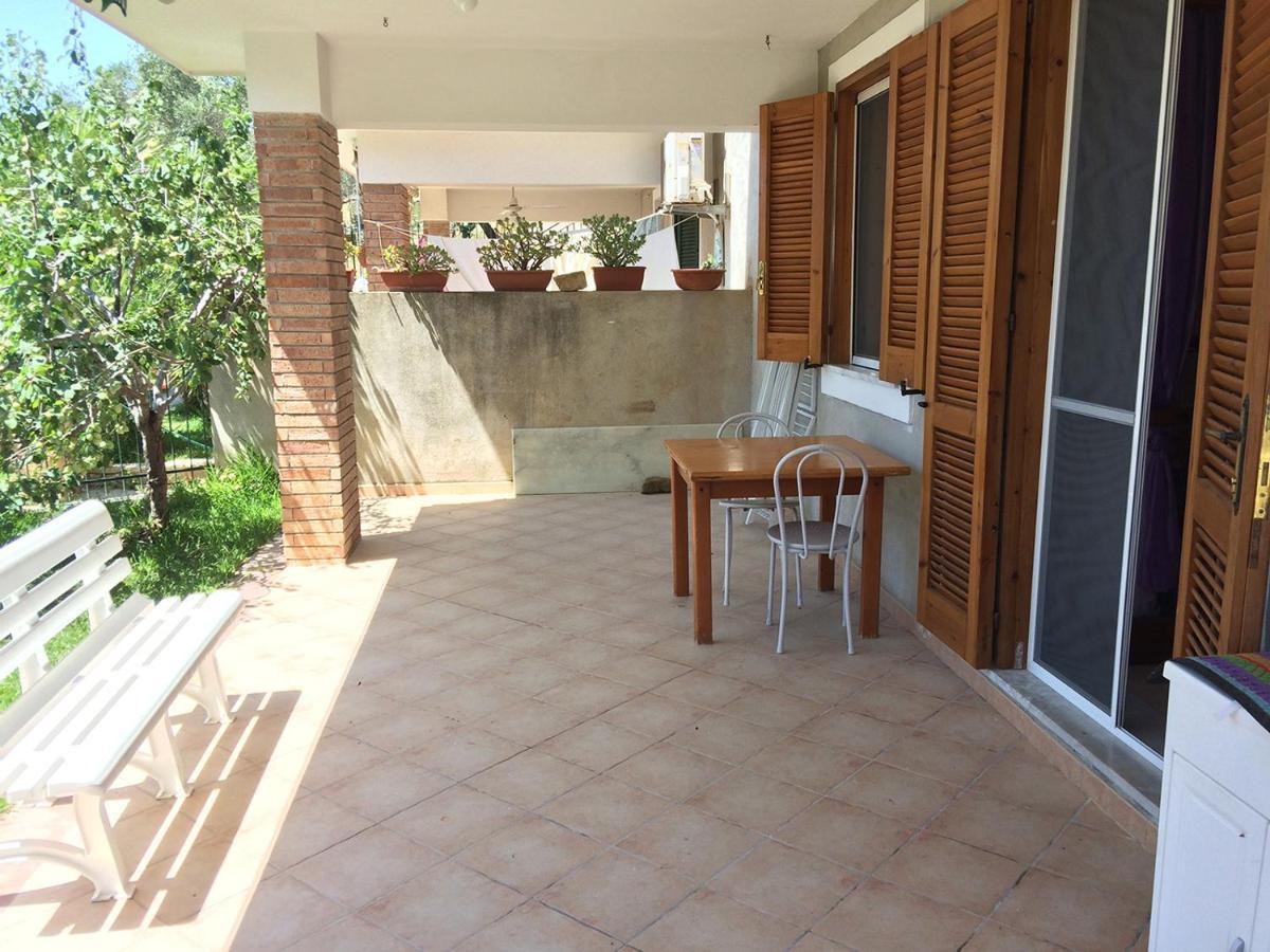 Casa Vacanze La Tuia Castellabate Eksteriør billede